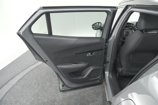 Peugeot 2008 Hybrid 145 e-DCS6 GT | 360 Camera | Adaptieve Cruise Control | Navigatie | Dodehoekdetectie
