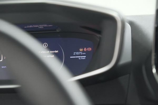 Peugeot 208 Hybrid 136 e-DCS6 GT | Camera | Apple Carplay | Parkeersensoren