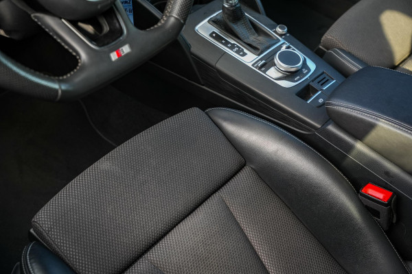 Audi A3 Sportback 35 TFSI CoD Advance Sport S line Led