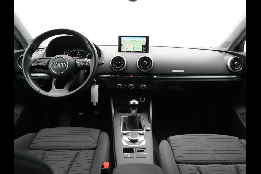Audi A3 Sportback 30 TFSI 115pk Sport Lease Edition Navigatie Carplay Pdc Led Drive select 100