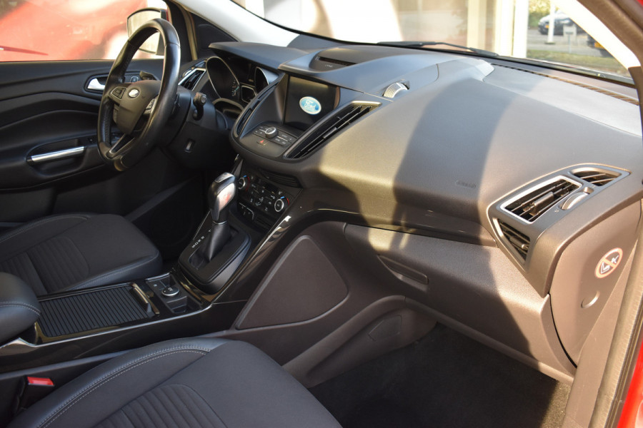 Ford Kuga 1.5 EcoBoost AWD Titanium / Automaat / Cruise Control / Keyless Drive / Bluetooth