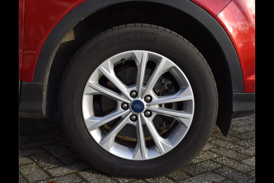 Ford Kuga 1.5 EcoBoost AWD Titanium / Automaat / Cruise Control / Keyless Drive / Bluetooth