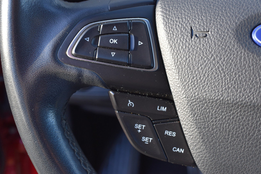 Ford Kuga 1.5 EcoBoost AWD Titanium / Automaat / Cruise Control / Keyless Drive / Bluetooth