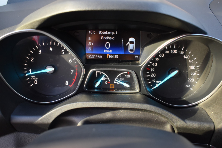 Ford Kuga 1.5 EcoBoost AWD Titanium / Automaat / Cruise Control / Keyless Drive / Bluetooth