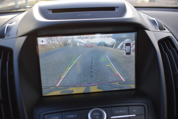 Ford Kuga 1.5 EcoBoost AWD Titanium / Automaat / Cruise Control / Keyless Drive / Bluetooth