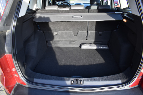 Ford Kuga 1.5 EcoBoost AWD Titanium / Automaat / Cruise Control / Keyless Drive / Bluetooth