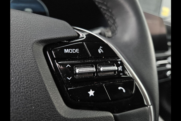 Kia Niro EV DynamicLine 64.8 kWh | Automaat | Camera | Navi | H-Leder | Apple Carplay/Android Auto | Key-Less | Clima | 17" Velgen | PDC | Cruise | LED |