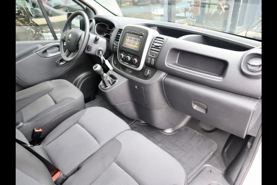 Renault Trafic 2.0 dCi 120PK LANG 32000KM!! MARGE-BTW VRIJ