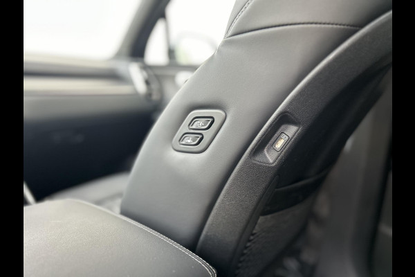 Kia Sorento 1.6 T-GDI Plug-in Hybrid 4WD ExecutiveLine Automaat | Elektrische Trekhaak | 7 Persoons | Panoramadak | BOSE | Leder | HUD | 360 Camera | Navi | 19” Velgen | Stoelkoeling | Key-Less | BSD | Clima | Stuur-/Stoelverwarming | PDC | Cruise | LED |