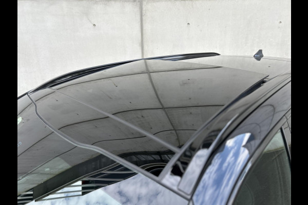 Kia Sorento 1.6 T-GDI Plug-in Hybrid 4WD ExecutiveLine Automaat | Elektrische Trekhaak | 7 Persoons | Panoramadak | BOSE | Leder | HUD | 360 Camera | Navi | 19” Velgen | Stoelkoeling | Key-Less | BSD | Clima | Stuur-/Stoelverwarming | PDC | Cruise | LED |