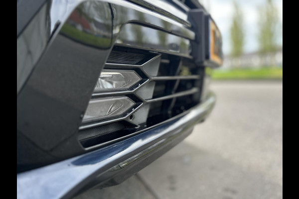 Kia Sorento 1.6 T-GDI Plug-in Hybrid 4WD ExecutiveLine Automaat | Elektrische Trekhaak | 7 Persoons | Panoramadak | BOSE | Leder | HUD | 360 Camera | Navi | 19” Velgen | Stoelkoeling | Key-Less | BSD | Clima | Stuur-/Stoelverwarming | PDC | Cruise | LED |