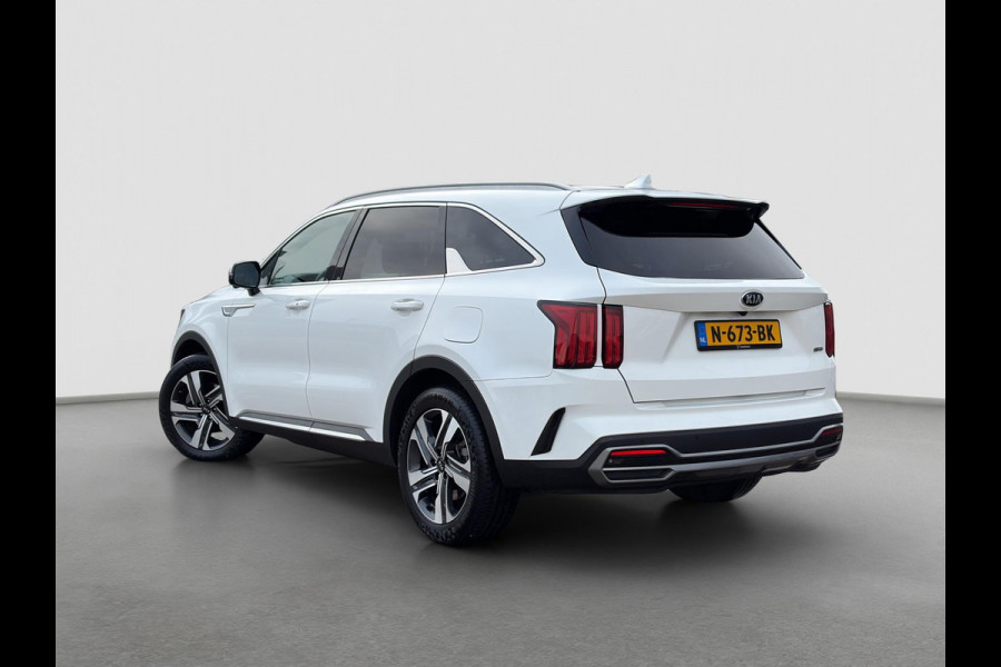 Kia Sorento 1.6 T-GDI Hybrid 2WD ExecutiveLine 7p. Automaat | 7 Persoons | BOSE | Leder | Navi | 19” Velgen | Stoelkoeling | Key-Less | BSD | Clima | Stuur-/Stoelverwarming | PDC | Cruise | LED |