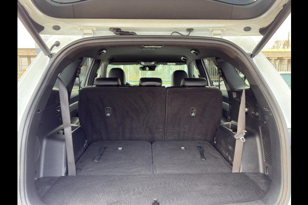 Kia Sorento 1.6 T-GDI Hybrid 2WD ExecutiveLine 7p. Automaat | 7 Persoons | BOSE | Leder | Navi | 19” Velgen | Stoelkoeling | Key-Less | BSD | Clima | Stuur-/Stoelverwarming | PDC | Cruise | LED |