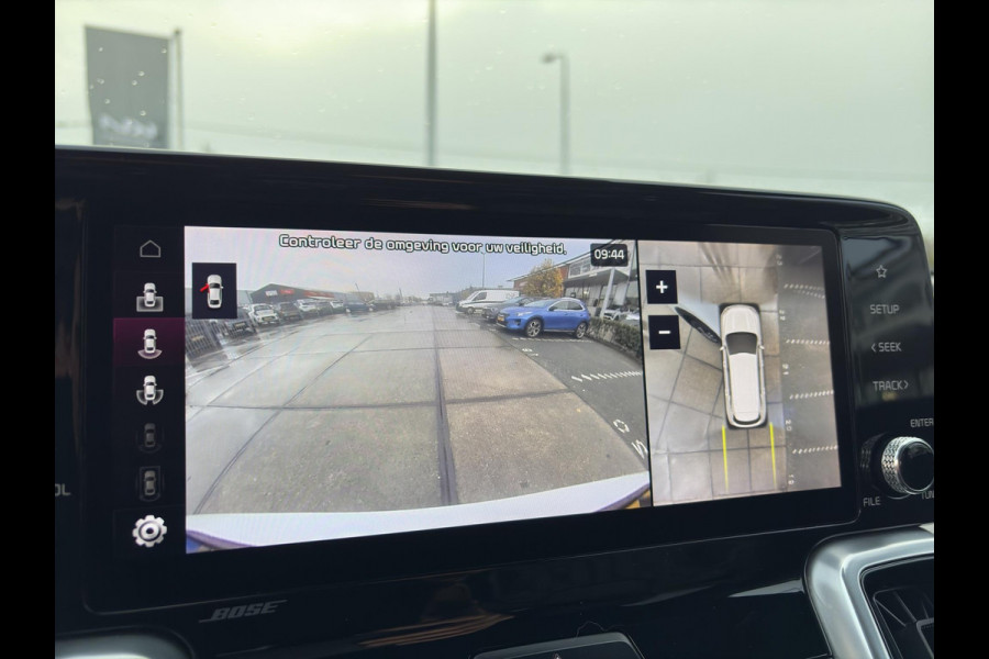 Kia Sorento 1.6 T-GDI Hybrid 2WD ExecutiveLine 7p. Automaat | 7 Persoons | BOSE | Leder | Navi | 19” Velgen | Stoelkoeling | Key-Less | BSD | Clima | Stuur-/Stoelverwarming | PDC | Cruise | LED |