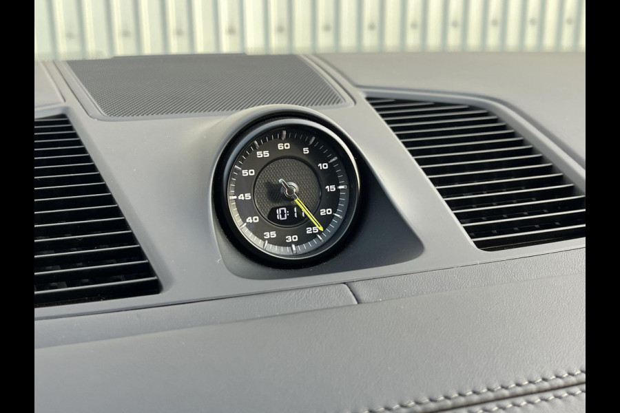 Porsche Cayenne Coupé *TURBO S-E*680PK*CARBON*NL AUTO*APPROVED*SP.UITLAA