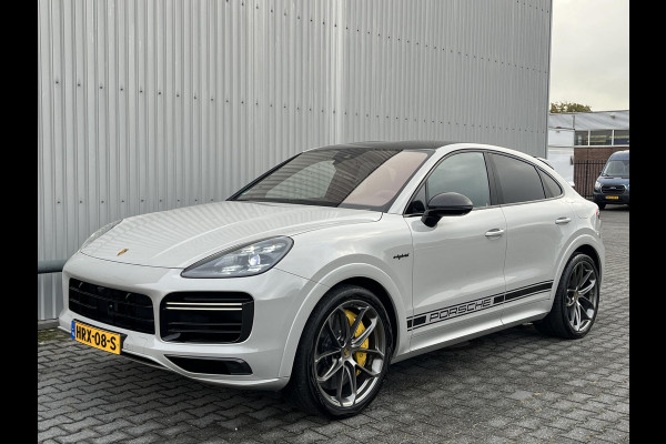 Porsche Cayenne Coupé *TURBO S-E*680PK*CARBON*NL AUTO*APPROVED*SP.UITLAA