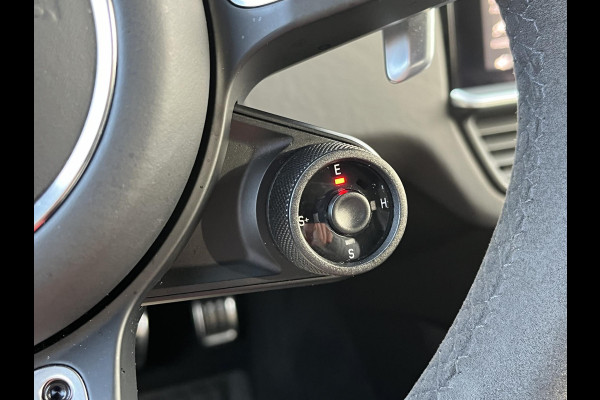 Porsche Cayenne Coupé *TURBO S-E*680PK*CARBON*NL AUTO*APPROVED*SP.UITLAA