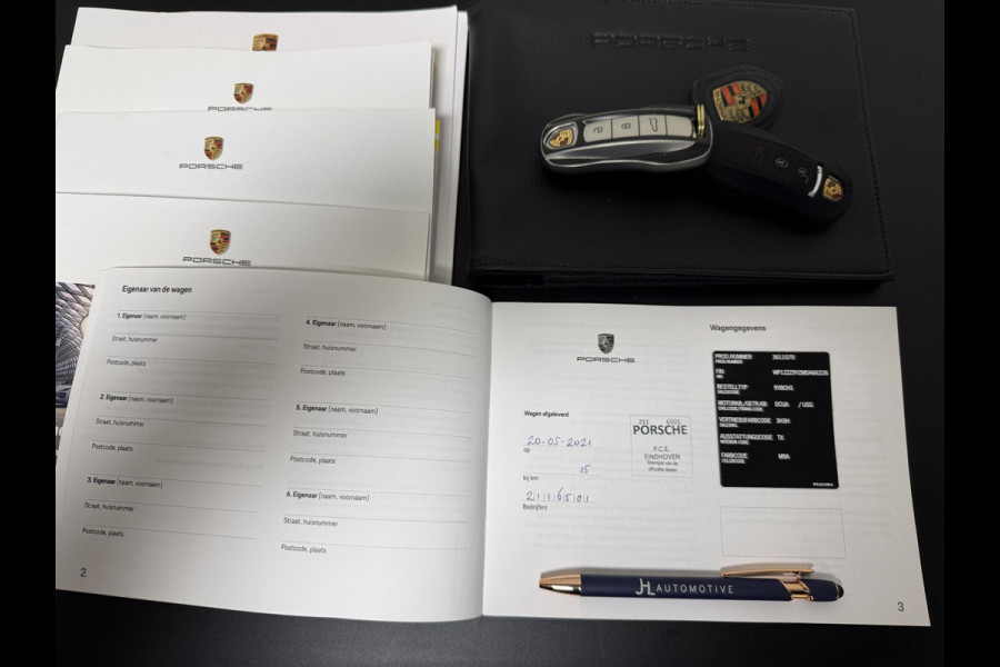 Porsche Cayenne Coupé *TURBO S-E*680PK*CARBON*NL AUTO*APPROVED*SP.UITLAA