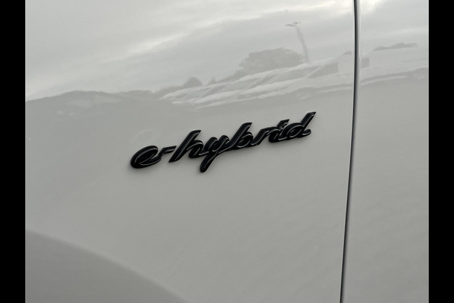 Porsche Cayenne Coupé *TURBO S-E*680PK*CARBON*NL AUTO*APPROVED*SP.UITLAA