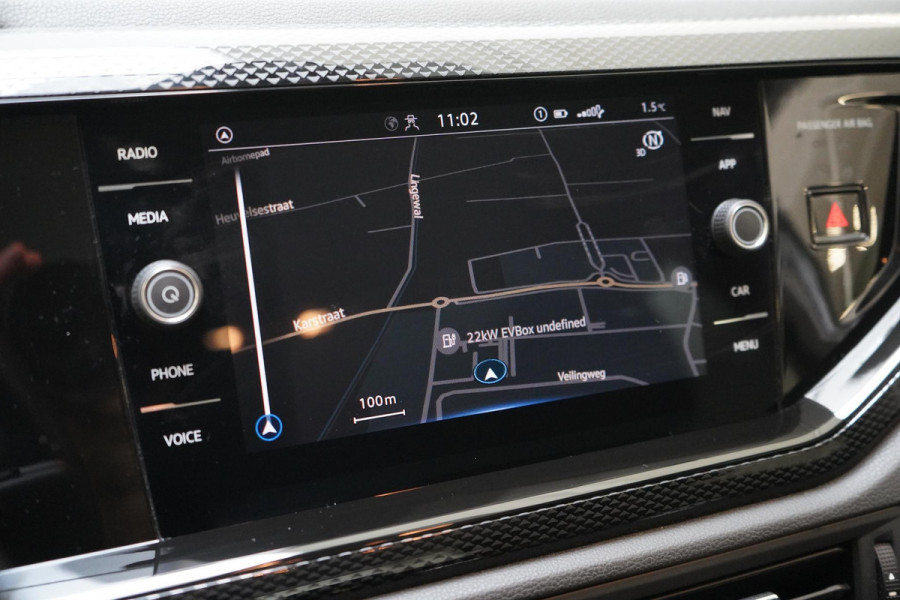 Volkswagen Polo 1.0 TSi 95pk 5-drs | Apple Carplay | Navigatie | Achteruitrijcamera | Lm velgen