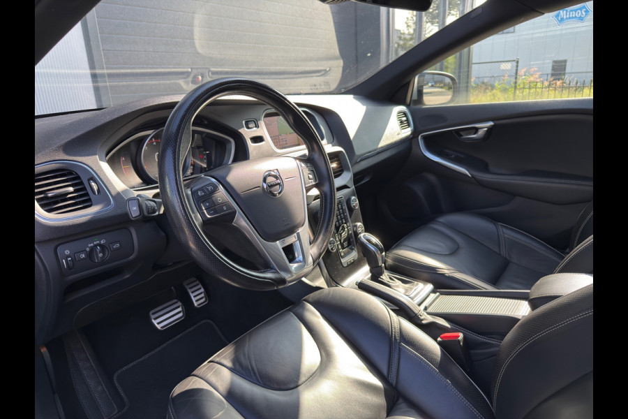 Volvo V40 2.0 T4 Business Sport R-Design / Leder / ACTIE !