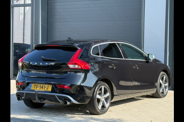 Volvo V40 2.0 T4 Business Sport R-Design / Leder / ACTIE !