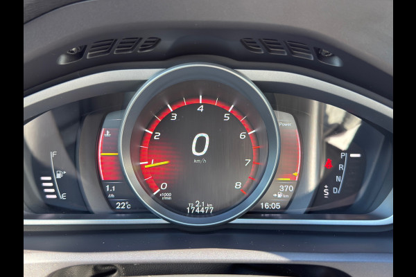 Volvo V40 2.0 T4 Business Sport R-Design / Leder / ACTIE !