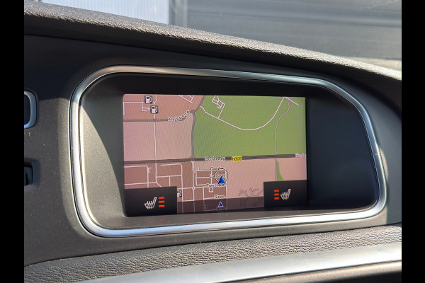 Volvo V40 2.0 T4 Business Sport R-Design / Leder / ACTIE !