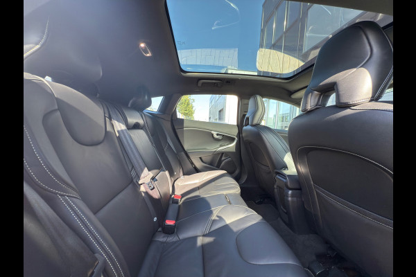 Volvo V40 2.0 T4 Business Sport R-Design / Leder / ACTIE !