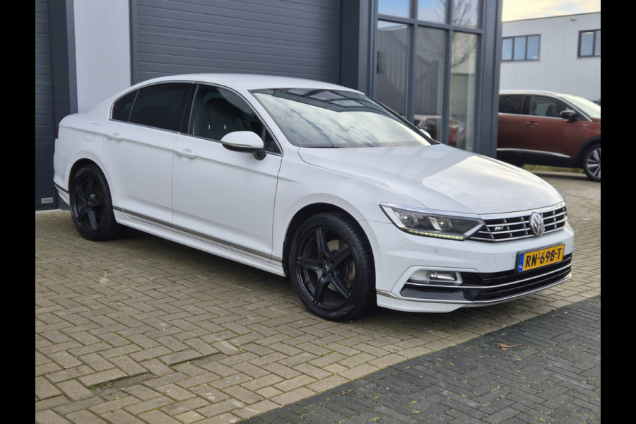 Volkswagen Passat 1.4 TSI Highline Business R / AUT / ACTIE / Carplay
