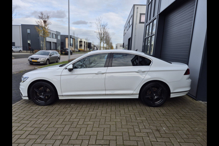 Volkswagen Passat 1.4 TSI Highline Business R / AUT / ACTIE / Carplay