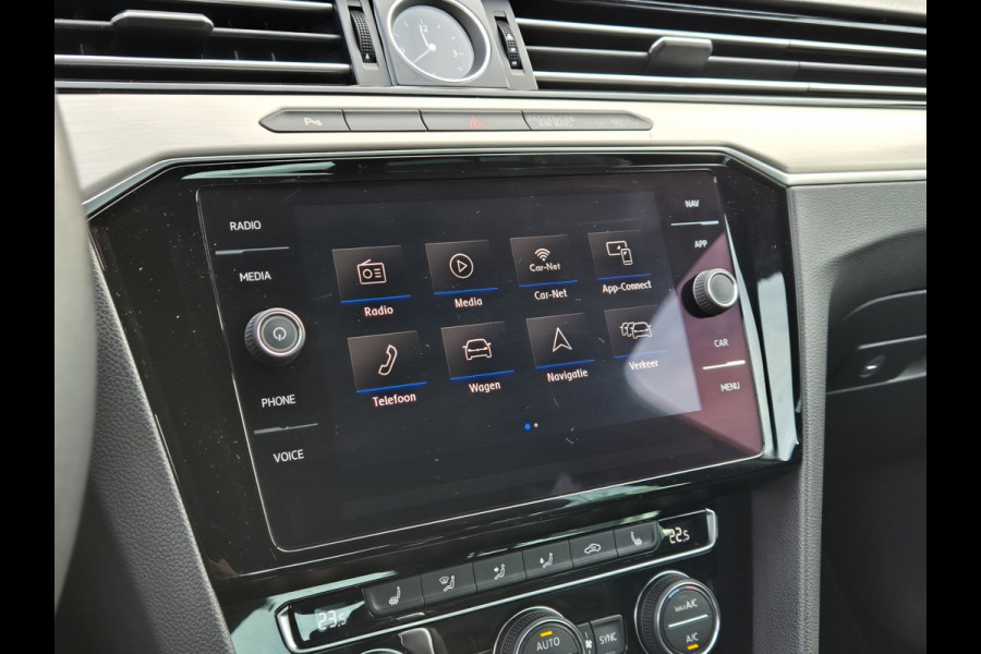 Volkswagen Passat 1.4 TSI Highline Business R / AUT / ACTIE / Carplay