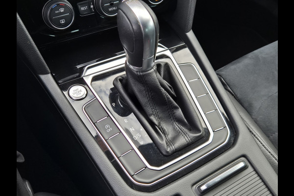 Volkswagen Passat 1.4 TSI Highline Business R / AUT / ACTIE / Carplay