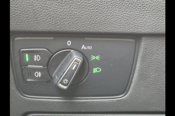 Volkswagen Passat 1.4 TSI Highline Business R / AUT / ACTIE / Carplay