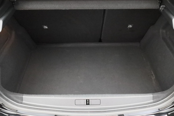 Opel Corsa 1.2 GS Line Automaat LED, Climate, Cruise, Apple Carplay, Navigatie, Keyless, 17''