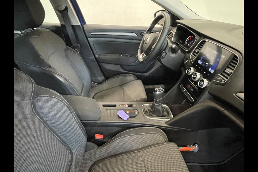 Renault MEGANE Estate 1.3 TCe 140 PK Equilibre | Navigatie | Apple Carplay/Android Auto | Parkeersensoren | Cruise Control | Ledverlichting | Climate Control