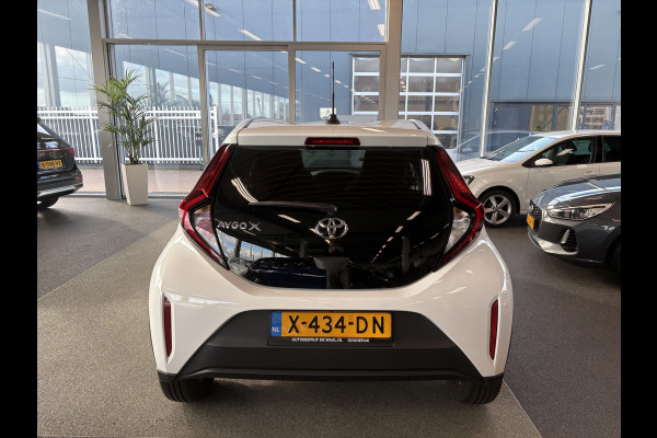 Toyota Aygo X 1.0 VVT-i 73pk Play 5-drs. CAMERA/CARPLAY/ADAPT.CRUISE/PRIVACYGLASS