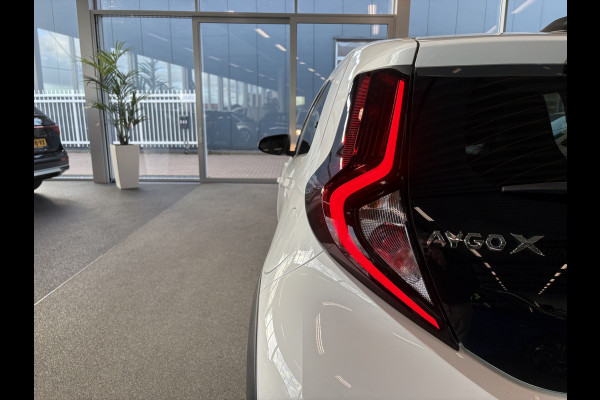 Toyota Aygo X 1.0 VVT-i 73pk Play 5-drs. CAMERA/CARPLAY/ADAPT.CRUISE/PRIVACYGLASS