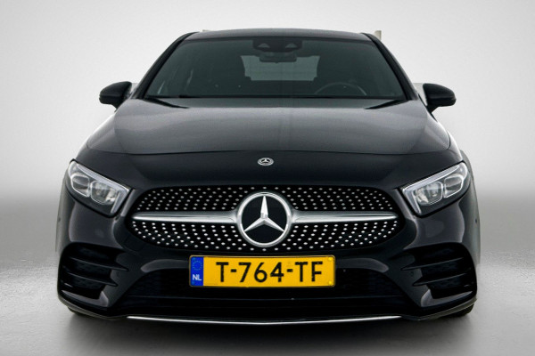 Mercedes-Benz A-Klasse 200 AMG -LINE (Dealer OnderH, Sfeerverlichting, Navigatie, StoelV, Cruise controle, Parkeersensoren, etc)