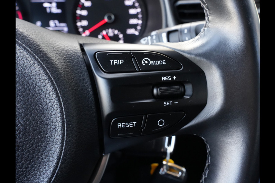 Kia Stonic 1.0 T-GDi DynamicLine | Navigatie | DAB | Camera | Android/Apple Carplay