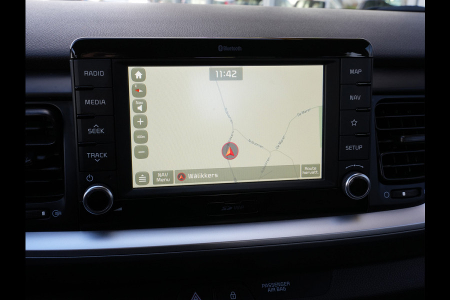 Kia Stonic 1.0 T-GDi DynamicLine | Navigatie | DAB | Camera | Android/Apple Carplay