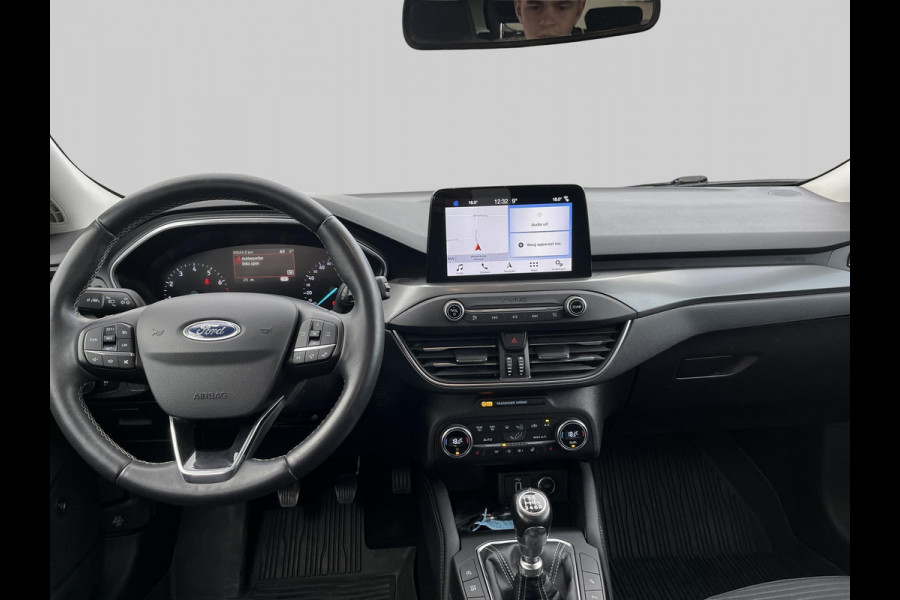 Ford Focus 1.0 EcoBoost ST Line Business