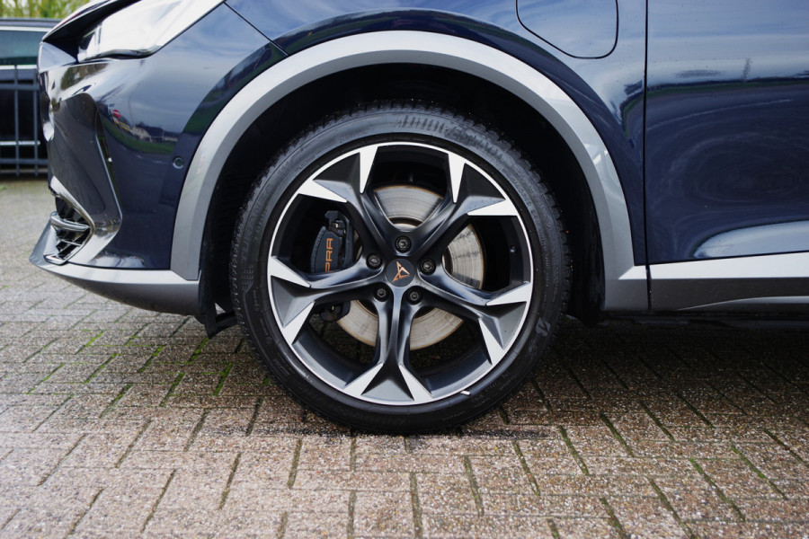 CUPRA Formentor 1.4 e-Hybrid 245 PK VZ Performance PHEV, Adap. Cruise Control, Kuipstoelen, Camera