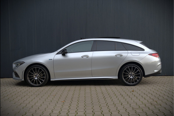Mercedes-Benz CLA-Klasse Shooting Brake 250 e Edition | AMG Line | Panoramadak | Stoelverwarming | Camera | Keyless | Ambiance Verlichting | Cruise Control | Multibeam LED | BTW |