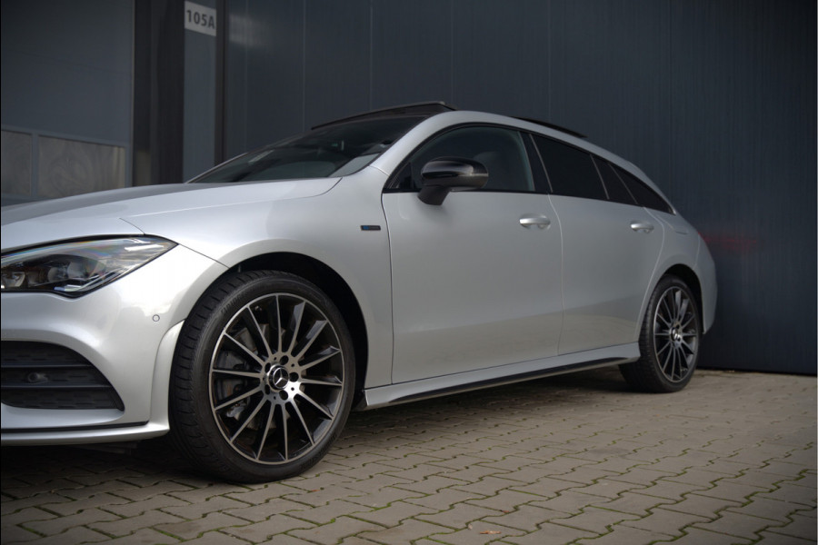 Mercedes-Benz CLA-Klasse Shooting Brake 250 e Edition | AMG Line | Panoramadak | Stoelverwarming | Camera | Keyless | Ambiance Verlichting | Cruise Control | Multibeam LED | BTW |