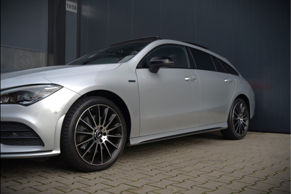 Mercedes-Benz CLA-Klasse Shooting Brake 250 e Edition | AMG Line | Panoramadak | Stoelverwarming | Camera | Keyless | Ambiance Verlichting | Cruise Control | Multibeam LED | BTW |