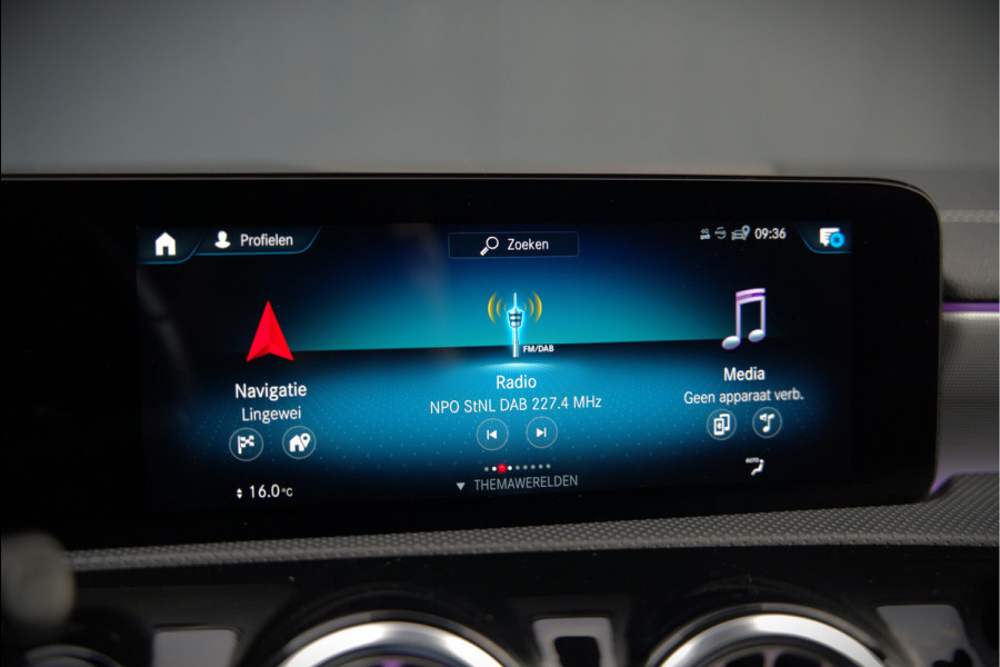 Mercedes-Benz CLA-Klasse Shooting Brake 250 e Edition | AMG Line | Panoramadak | Stoelverwarming | Camera | Keyless | Ambiance Verlichting | Cruise Control | Multibeam LED | BTW |