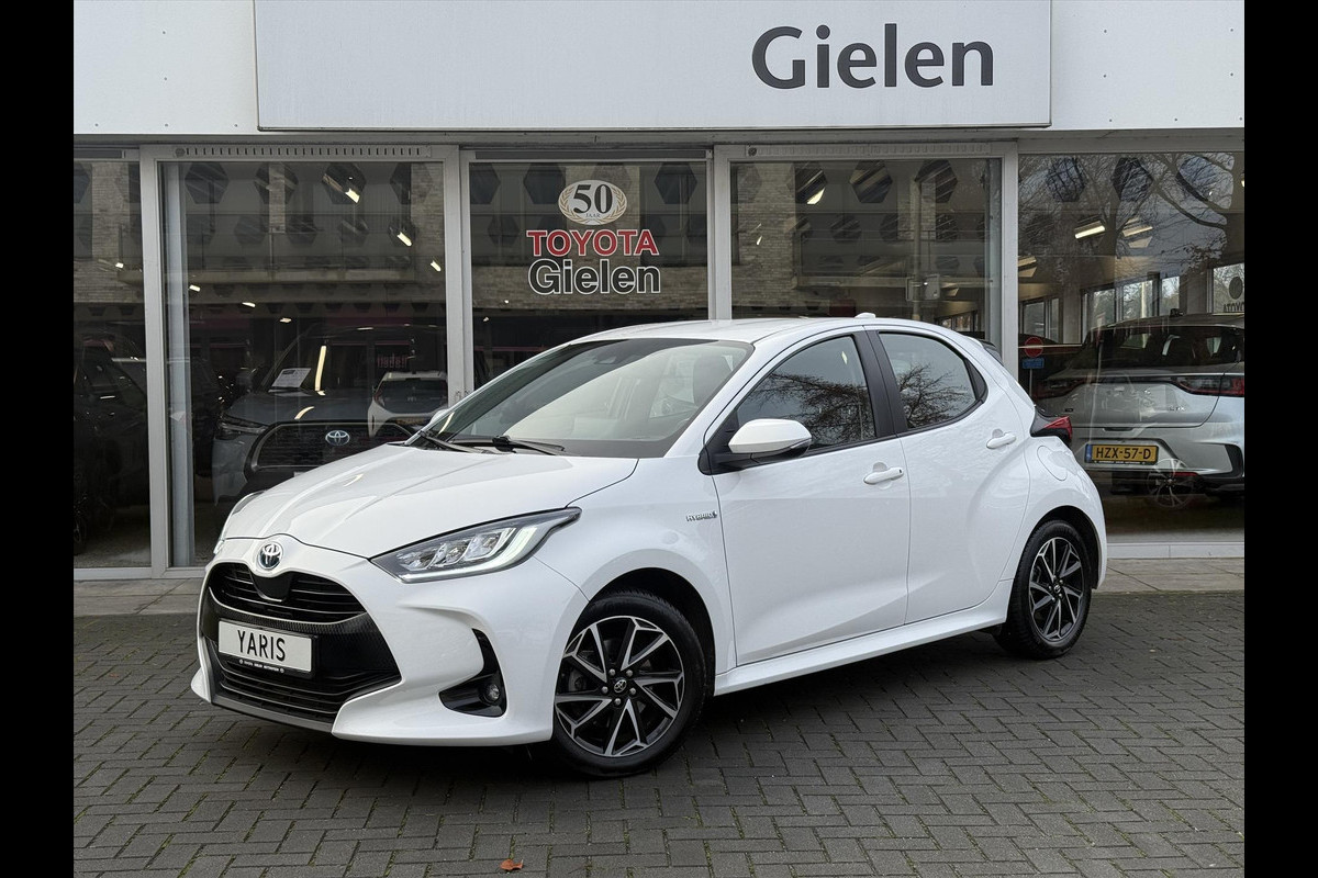 Toyota Yaris 1.5 Hybrid Dynamic | Navigatie, 16 inch, LED, Apple CarPlay/Android Auto, Licht + Regensensor, Parkeercamera