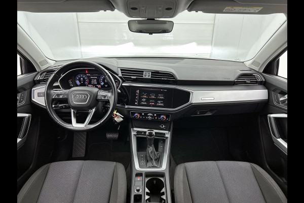 Audi Q3 35 TFSI S-line edition(Goed OnderH, Carplay, Navi, Cruise Con, StoelV, Parkeersensoren, Etc)
