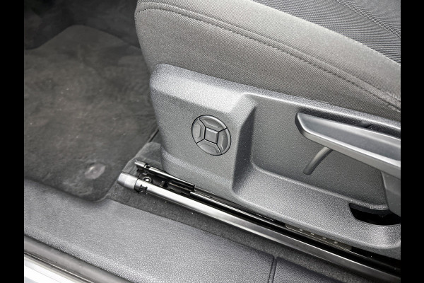 Audi Q3 35 TFSI S-line edition(Goed OnderH, Carplay, Navi, Cruise Con, StoelV, Parkeersensoren, Etc)